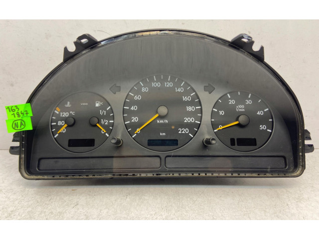 Přístrojová deska  Mercedes-Benz ML W163 2001 A1635401847  