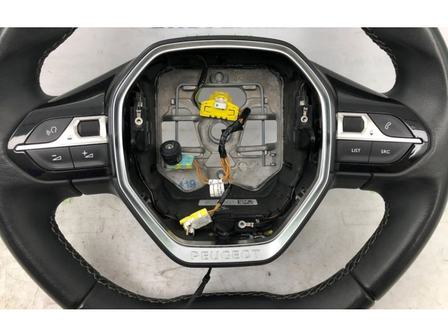 Volant Peugeot 3008 II 2019 98105487AU, 98105487AU  