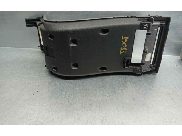 Блок управления климат-контролем 8650702   Volvo S40