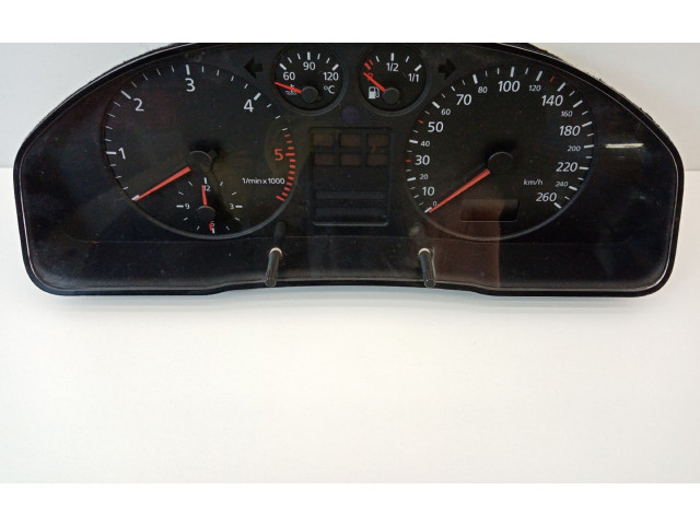 Панель приборов 8D0919861A   Audi A4 S4 B5 8D       