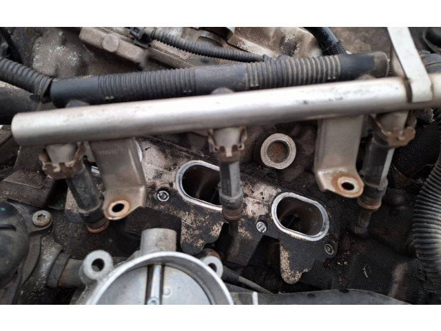 Топливная рампа 0280158053   Audi A6 S6 C6 4F  