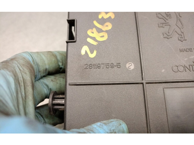 Pojistková skříňka Řídící jednotka BSM 281197595, JOHSONCONTROLS   Peugeot 308 2013
