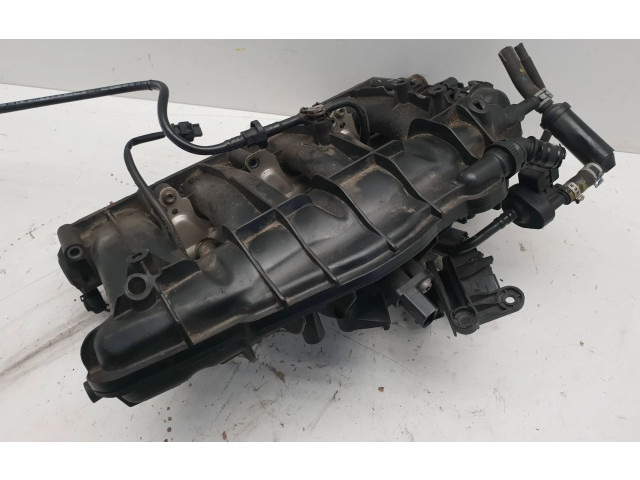 Vstřikovací lišta 560034615941, 4773610017   Audi A5 8T 8F     