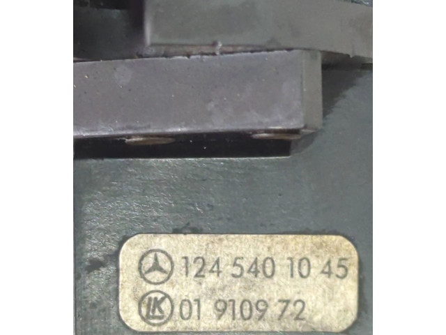 Ручка стеклоочистителей 1245401045, 01910972   Mercedes-Benz E W124