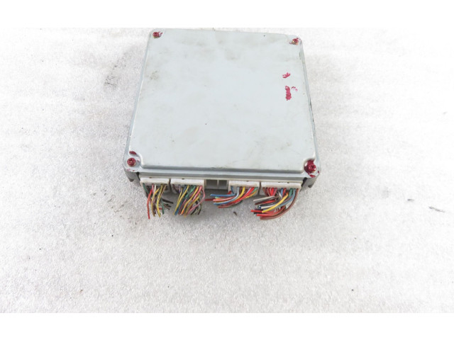 Řídící jednotka 1758005480, 8966142B50   Toyota RAV 4 (XA20) 2003