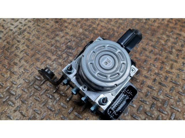 Jednotka ABS 6897114, 6897113   BMW 4 F36 Gran coupe 2020