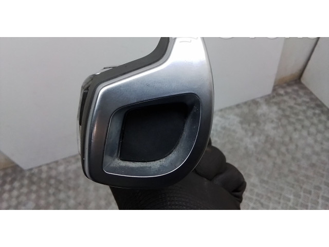 Zpětné zrcátko  BMW i3 2016  9364798  