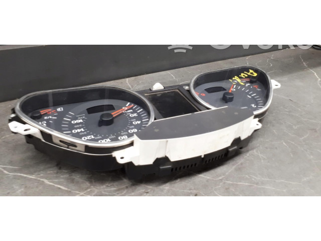 Přístrojová deska  Audi A6 S6 C4 4A 1996 4f0920980m  