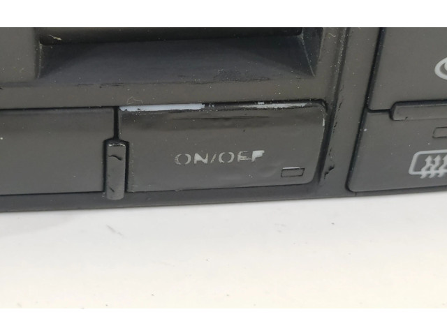 Блок управления климат-контролем 4E0820043, 4E0910043   Audi A8 S8 D2 4D