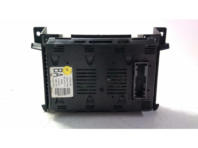 Дисплей    565412769, 13238548   Opel Zafira B