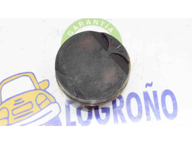 Píst 11251703456   BMW 5 E39   2.5  