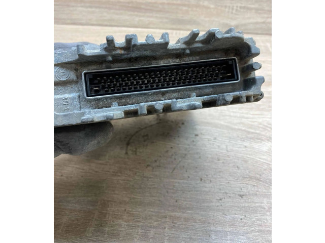 Řídící jednotka HOM7700105952, 0281001766   Renault Laguna I 1994