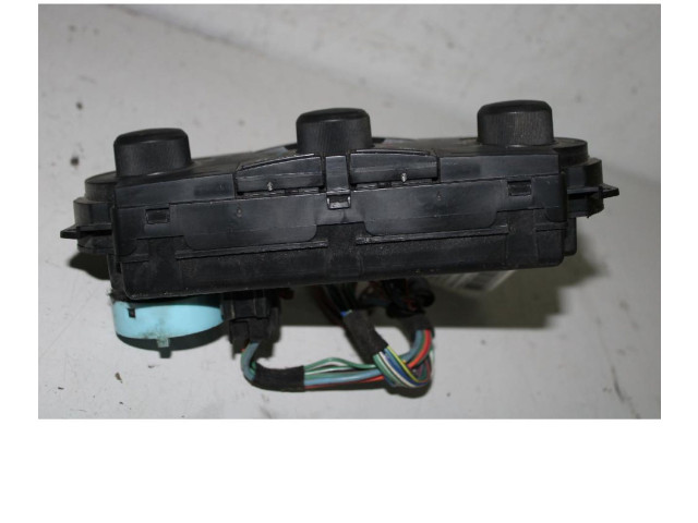 Блок управления климат-контролем P5511109ANA   Jeep Grand Cherokee (WK)