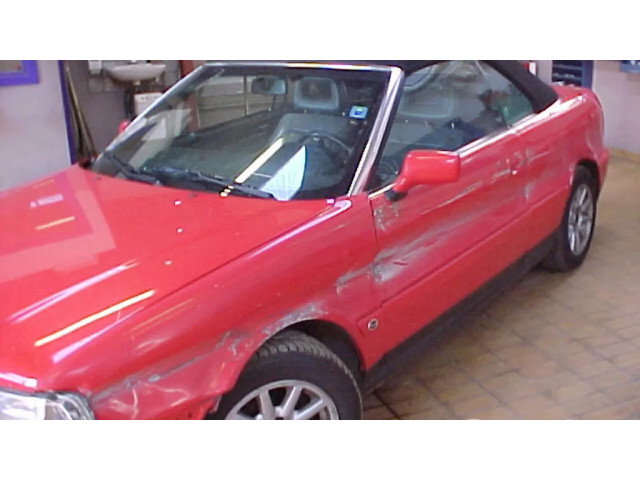 Vstřikovač    Audi Cabriolet B3 8G   2.8 AAH 