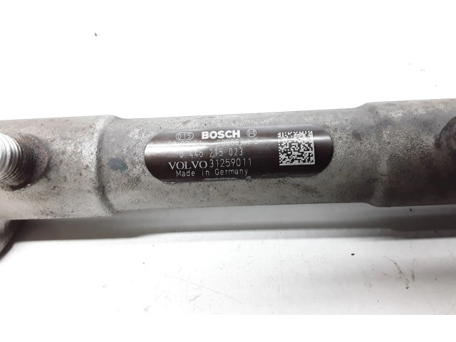 Vstřikovací lišta 30777576, 31259011   Volvo V70     