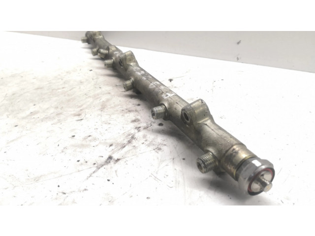 Vstřikovací lišta 0445216002   BMW 5 E39  pro naftový motor 2.5  