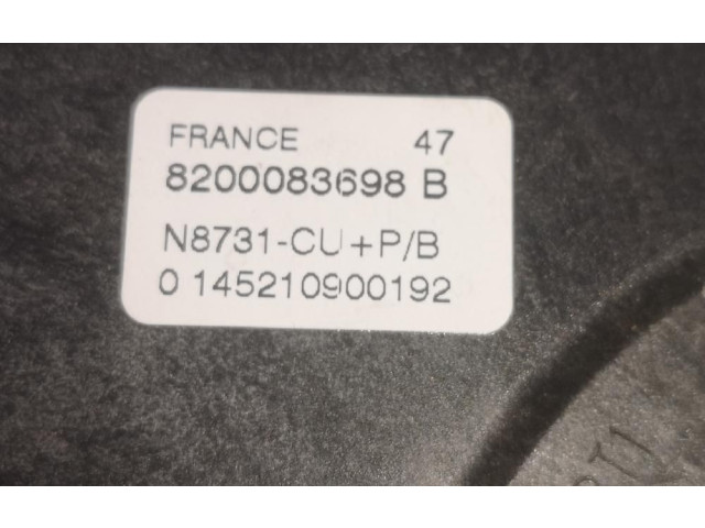 Подушка безопасности водителя 8200083698B   Renault Espace III