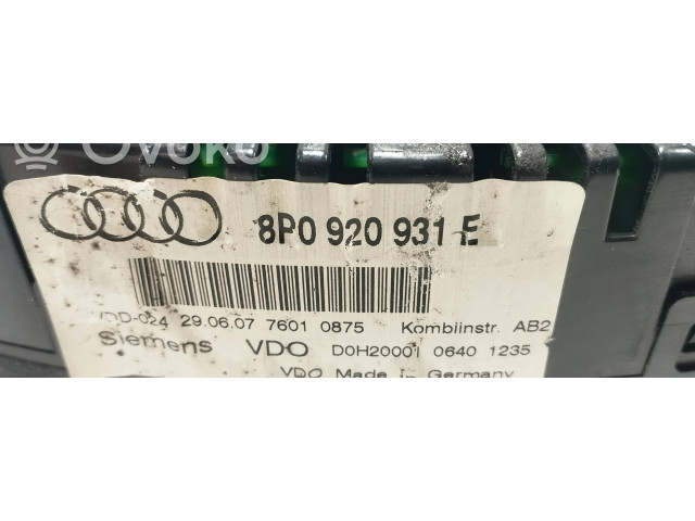 Панель приборов 8P0920931E, 06401235   Audi A3 S3 8P       