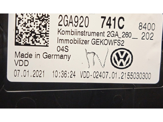 Přístrojová deska  Volkswagen T-Roc 2021 2GA920741C  