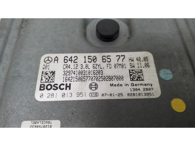 Блок управления двигателя A6421506577   Mercedes-Benz R W251