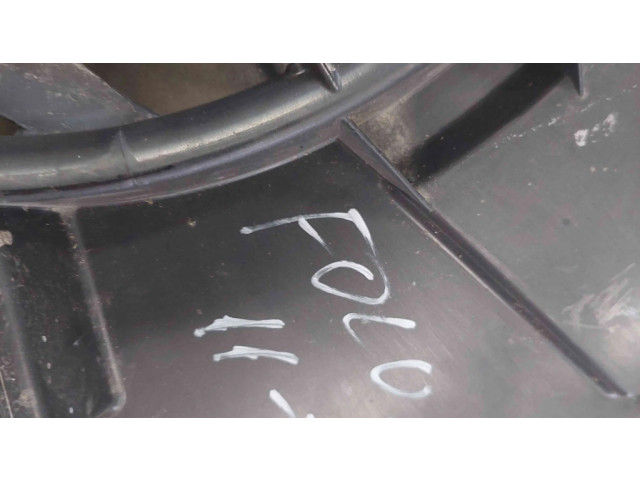 Вентилятор радиатора     8V618C607F, 8V618C607G    Ford Focus 1.6