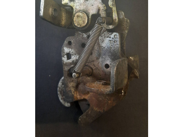 Zámek zadních dveří A6387430135   Mercedes-Benz Vito Viano W638 2000