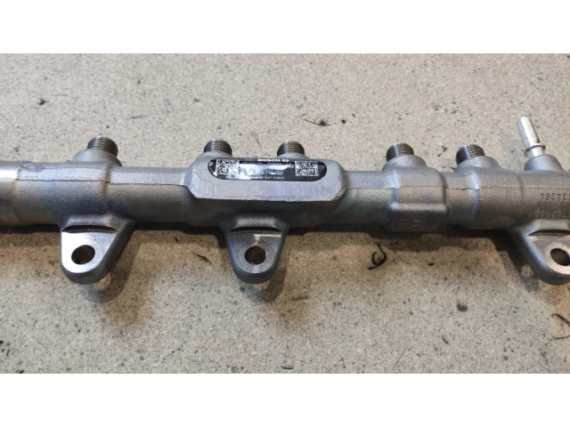 Vstřikovač 8514154, 8511626   BMW 4 F36 Gran coupe  pro naftový motor 2.0  