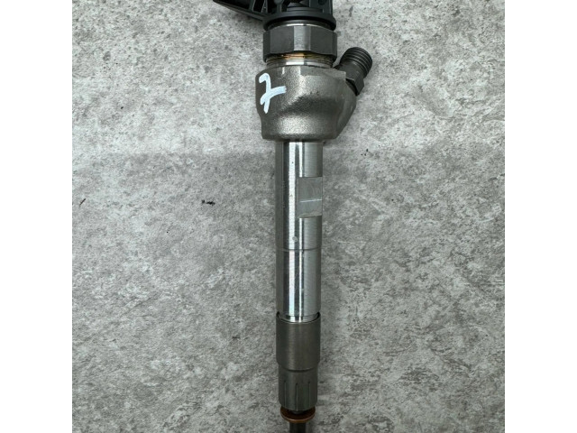 Vstřikovač 8579236, 13538579236   BMW 5 G30 G31  pro naftový motor 3.0  
