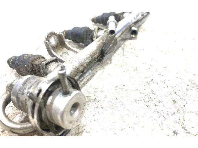 Vstřikovací lišta 058133681   Audi A6 S6 C5 4B     