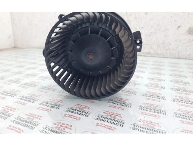 Вентилятор печки    8E1820021E   Seat Exeo (3R)