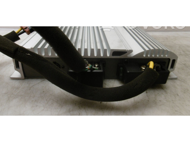Блок предохранителей 3533876   Volvo C70    
