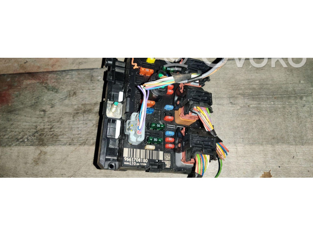 Pojistková skříňka Řídící jednotka BSM 9661708180   Peugeot 207 2009