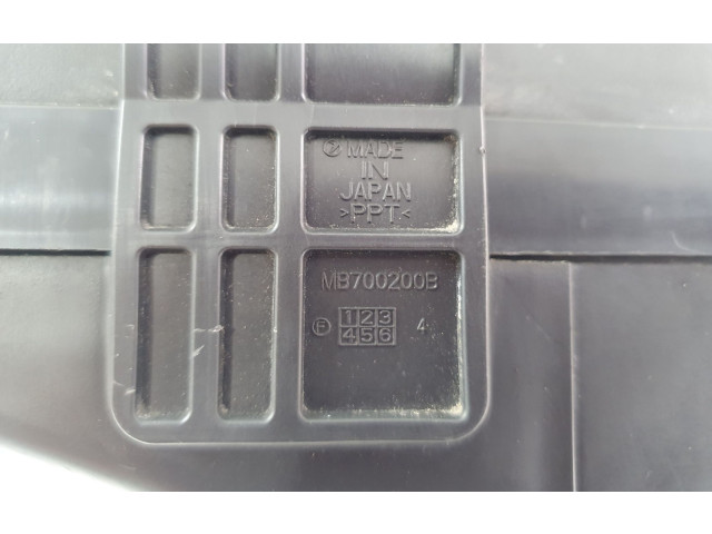   Pojistková skříňka MB7002008   Subaru Forester SH 2010