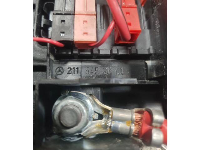   Pojistková skříňka 2115452601   Mercedes-Benz ML W164 2008