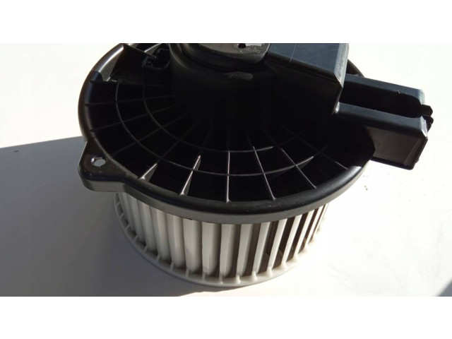 Блок управления двигателем ECU    8727000690   Mazda CX-7
