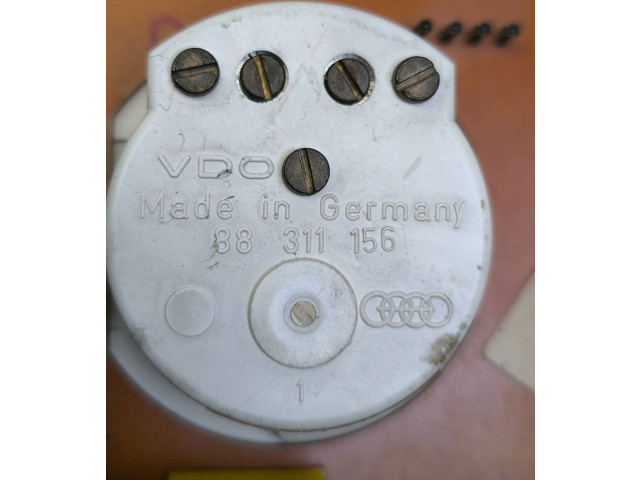 Přístrojová deska  Audi 80 90 B3 1990 893919067, 231020025001  