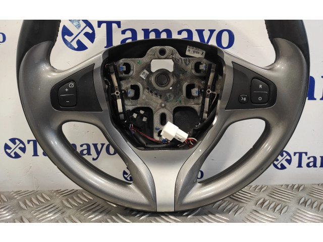 Руль Renault Clio IV  2012 - - года 484004610R      