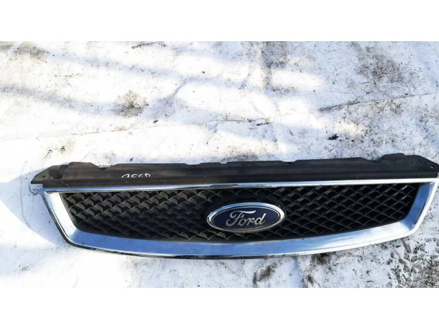 Передняя решётка Ford Focus 2004-2010 года 4m518200d      