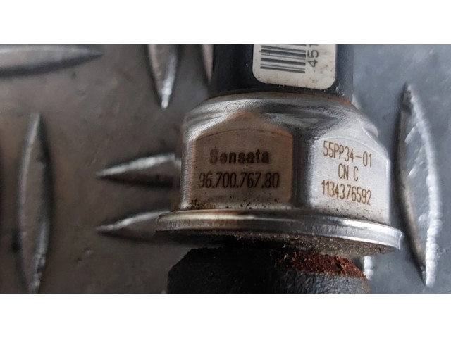 Vstřikovací lišta 9670076780, 9685297580   Ford Focus  pro naftový motor 1.6  
