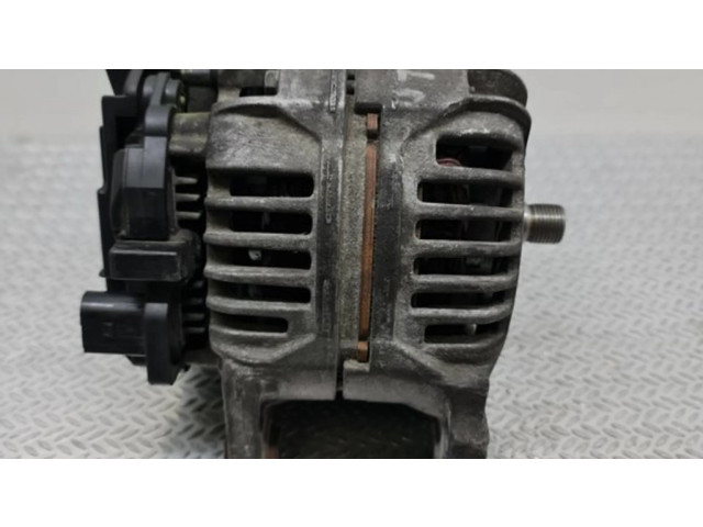 Генератор 028903029A, 0124325018   Audi A4 S4 B5 8D 1.9     