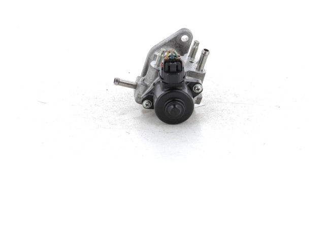 Клапан EGR 2562021021, X0-6770H   Toyota Yaris