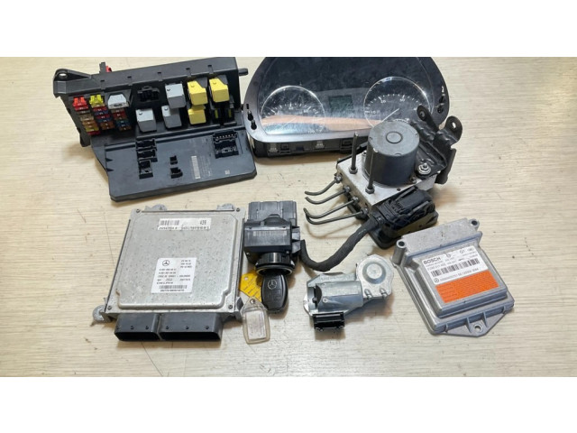 Блок управления двигателя A6519000601, 28277619   Mercedes-Benz Sprinter W906
