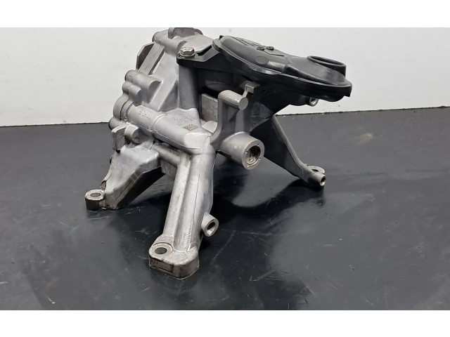 Масляный насос  B38 K15 A 11417637217, 11418513665  BMW i8 