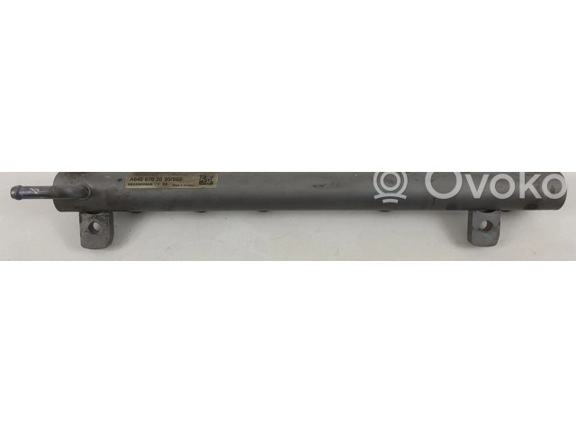 Vstřikovací lišta A6400702095   Mercedes-Benz A W169     