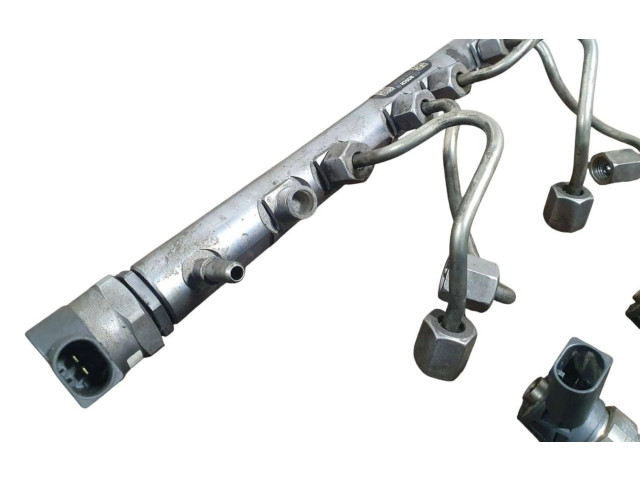 Vstřikovač 0445010756, 4754903   Toyota Avensis T270    2WW 