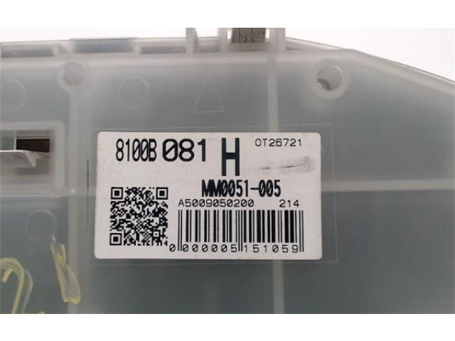 Панель приборов 8100B081   Mitsubishi Colt       