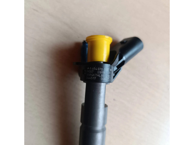Vstřikovač A6540700187   Mercedes-Benz E W213  pro naftový motor 2.0  