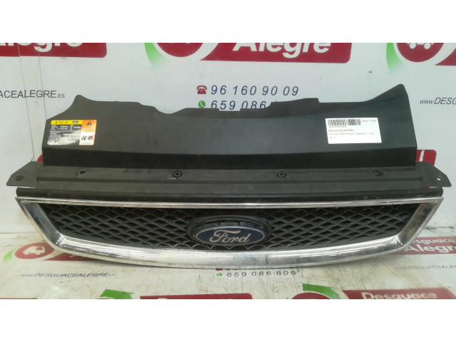 Передняя решётка Ford Focus 2004-2010 года 4M518138AE      