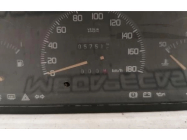 Панель приборов    Fiat Uno       