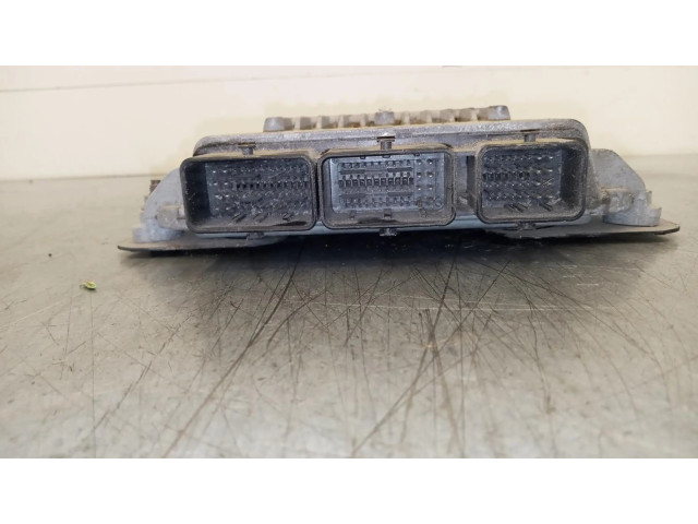 Блок управления двигателя 9661642180   Fiat Scudo